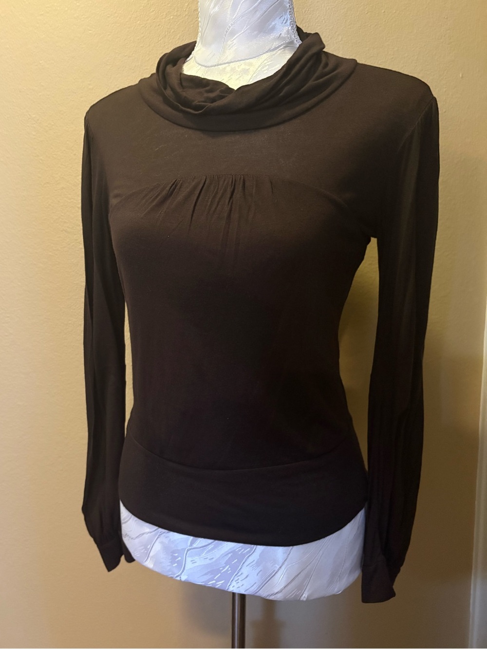 Diane Von Furstenberg Turtle Neck Ruche Top Women's Size M